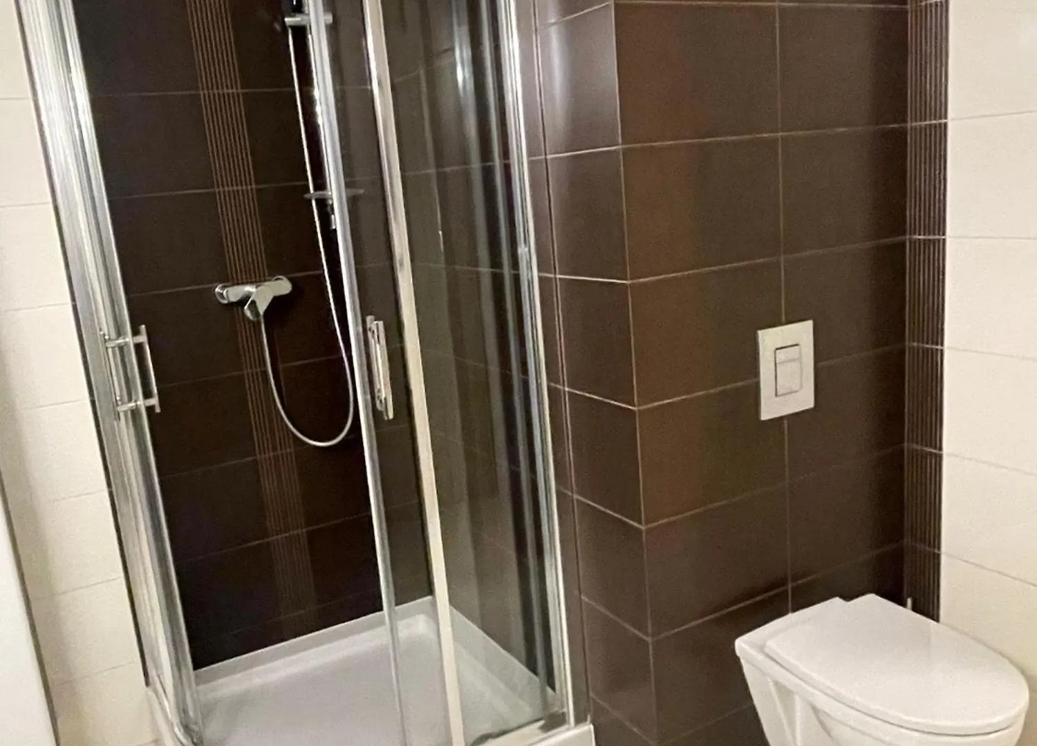 Warsaw City Center Apartment - With Free Parking Poland